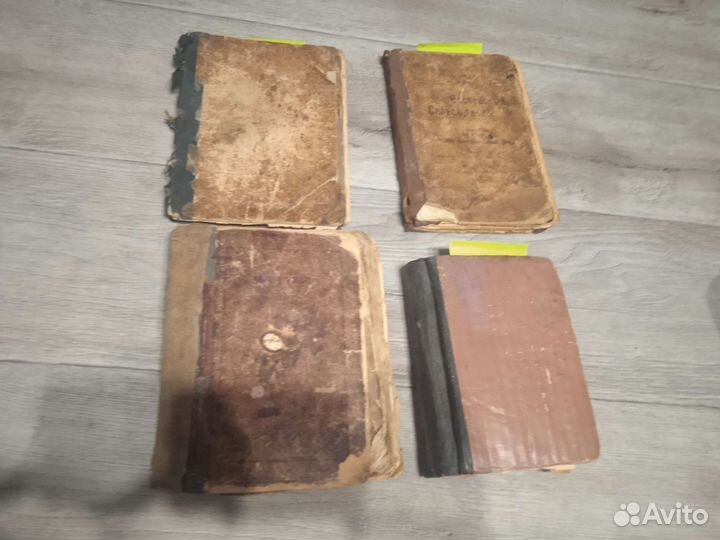 Старинные церковные (синодальные) книги - 4 шт