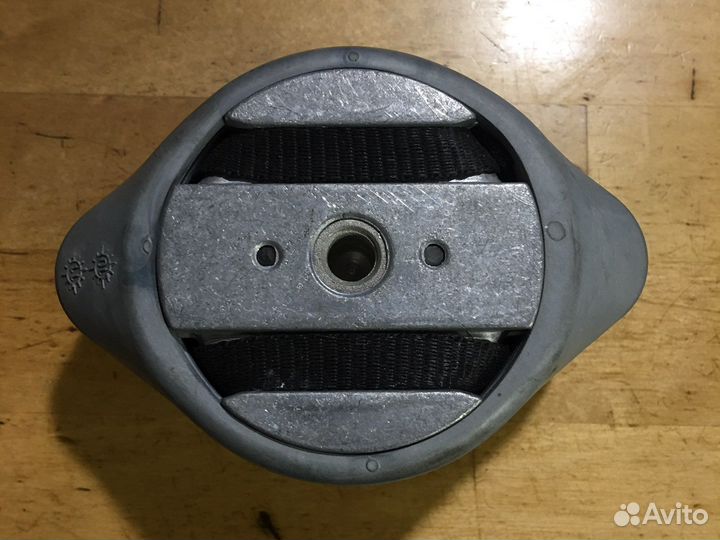 Опора двигателя