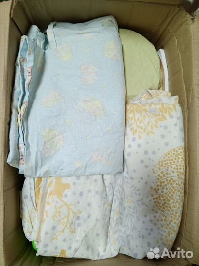 Продам коробку с домашнюю утварь