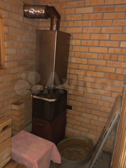 Коттедж 220 м² на участке 9 сот.