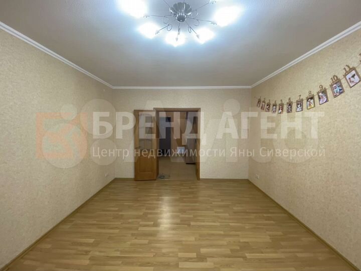 2-к. квартира, 65 м², 2/9 эт.