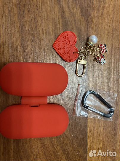 Чехол для беспроводных наушников