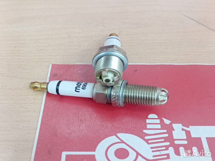 Свеча зажигания VW/audi/Renault/Jeep/Largus