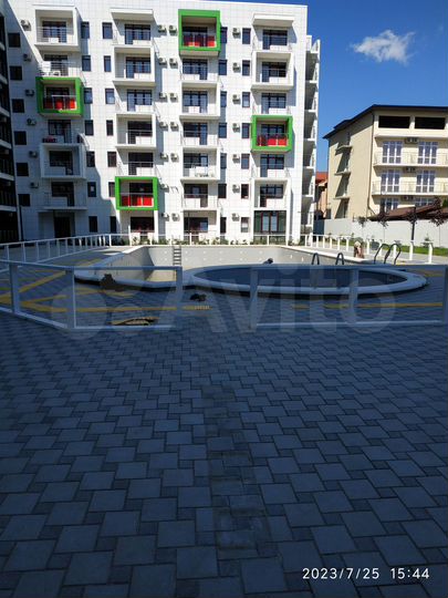 Апартаменты-студия, 41,6 м², 2/8 эт.