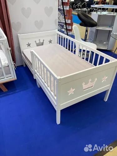 Кроватка из массива Лисенок от 2х лет с бортиком