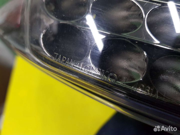 Фонарь левый Infiniti FX35 FX45 S50 26559CL61E