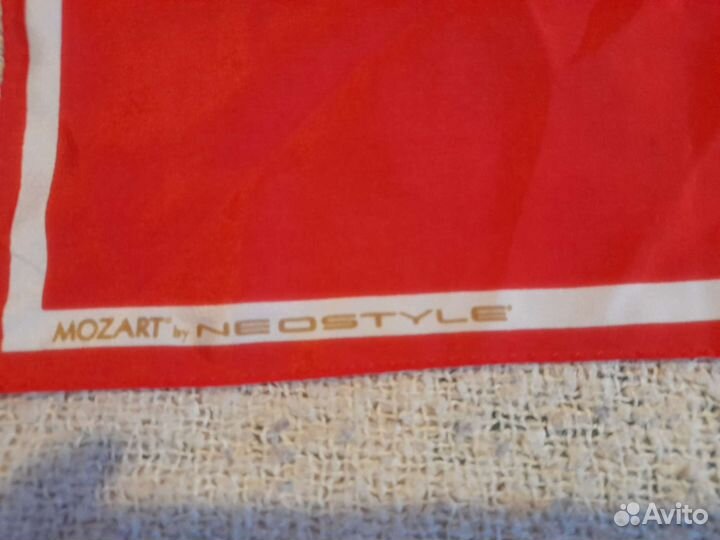 Платок Mozart натуральный шёлк 42 на 45