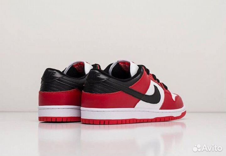 Кроссовки Nike SB Dunk Low Pro Chicago Luxe