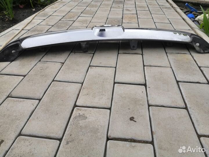 Решетка радиатора honda CR-V 3