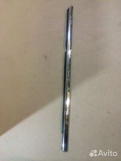 Молдинг двери наружний Mercedes ML W164