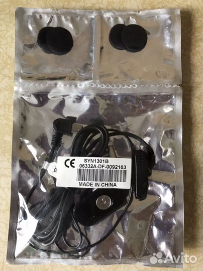 Гарнитура Motorola новая