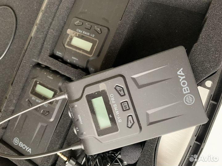 Двухканальная петличная радиосистема Boya BY-WM8