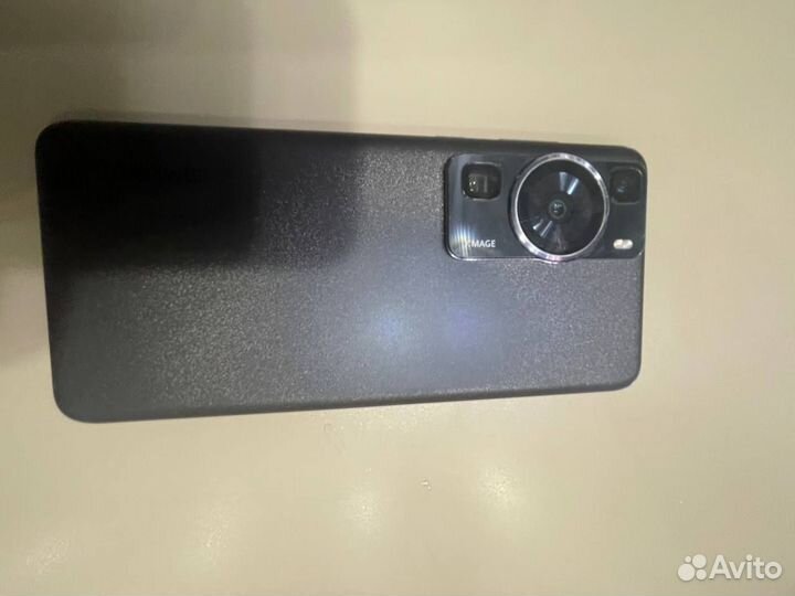 Huawei P60, 8/256 ГБ