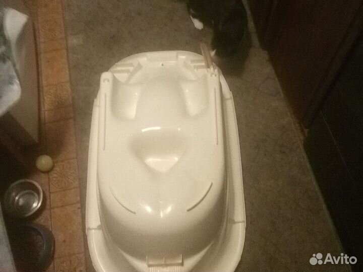 Детская ванночка для купания с горкой