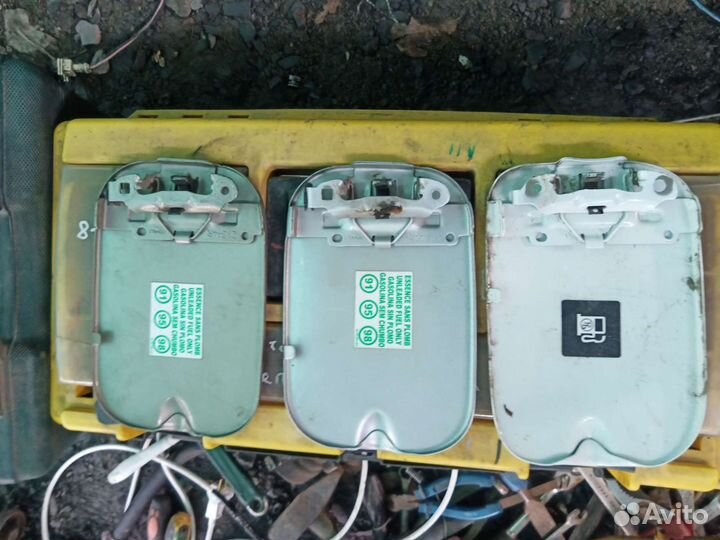 Лючоки бака LADA Largus, Рено степвей