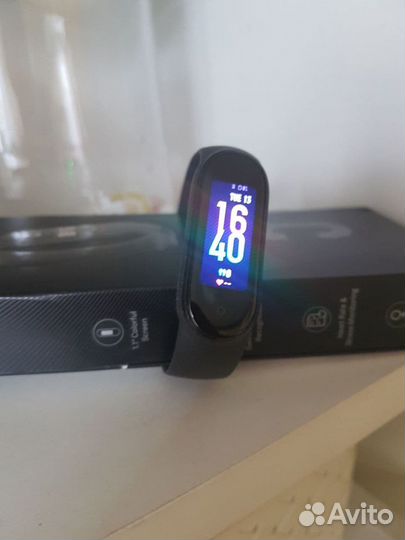 Умный браслет Xiaomi Mi Smart Band 5