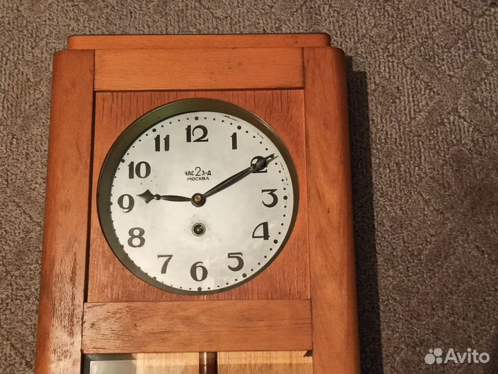 Часы настенные 2-ой завод Москва