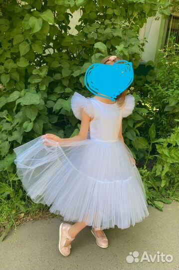 Платье нарядное для девочки 116 размер