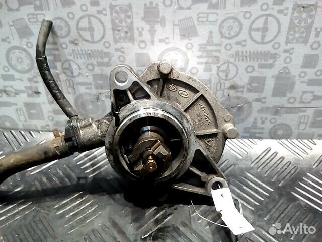 Насос вакуумный Kia Carnival VQ 2008 288104X200