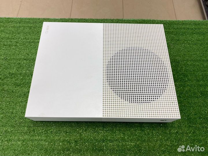 Игровая приставка Microsoft Xbox One S 1000GB