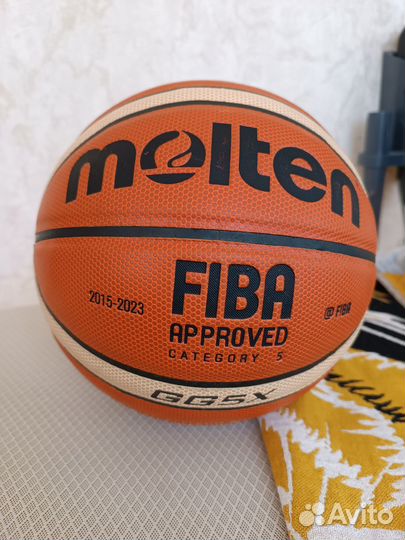 Баскетбольный мяч molten 5