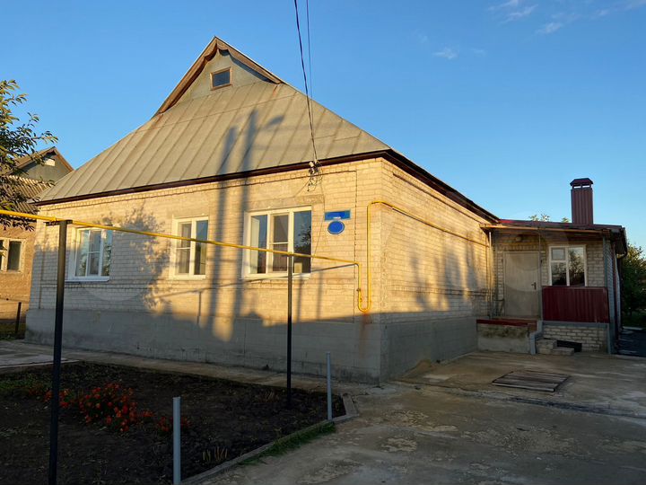 Дом 136,5 м² на участке 8,7 сот.