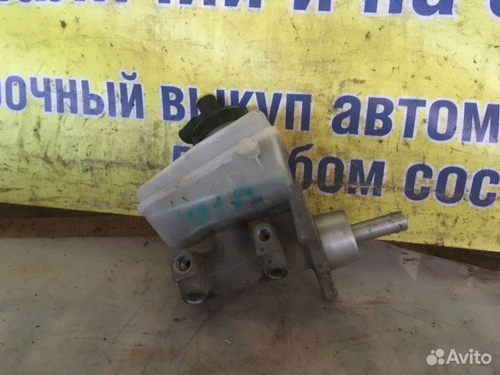 Цилиндр тормозной главный Renault Logan