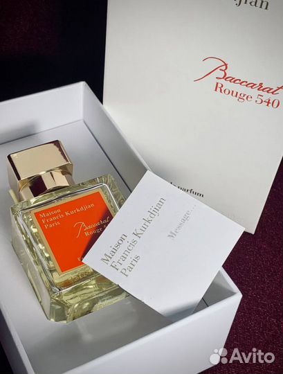 Парфюмерная вода baccarat