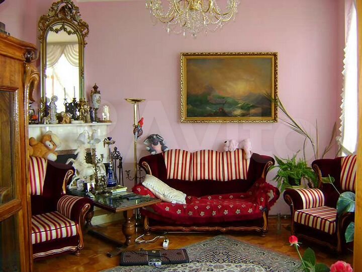 4-к. квартира, 155 м², 2/2 эт.