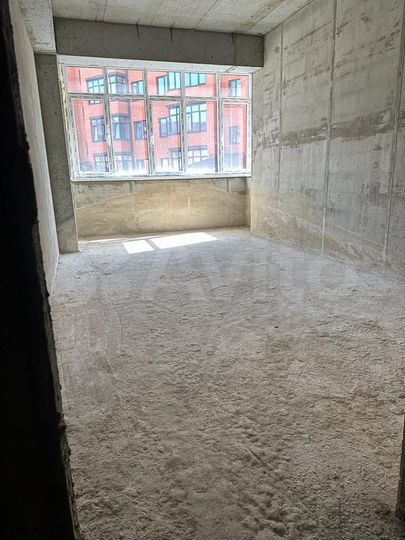 2-к. квартира, 69,7 м², 1/4 эт.