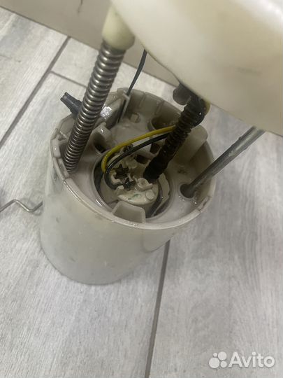 Насос топливный 6RU919051A Фольксваген поло седан