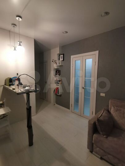 2-к. квартира, 43 м², 9/10 эт.