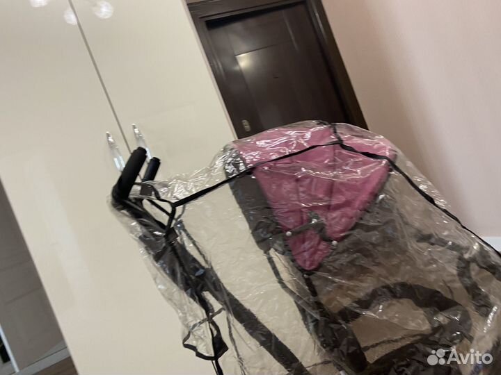 Велосипед трехколесный с ручкой управления