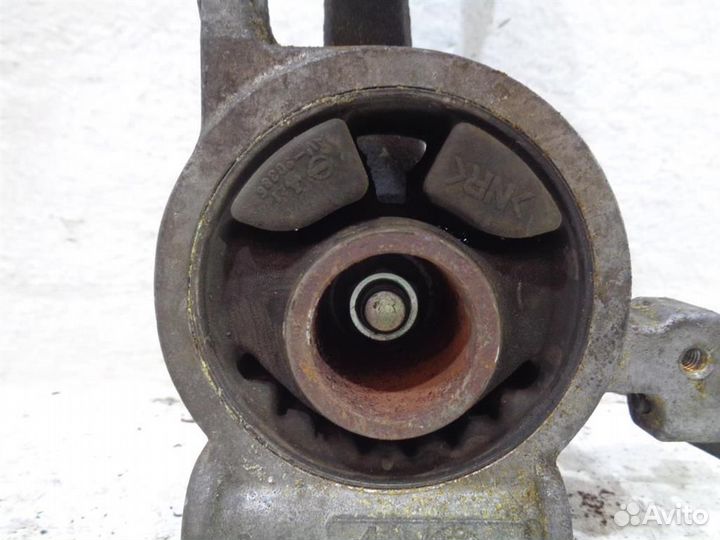 Опора двигателя задняя Nissan Teana J32 2008-2013