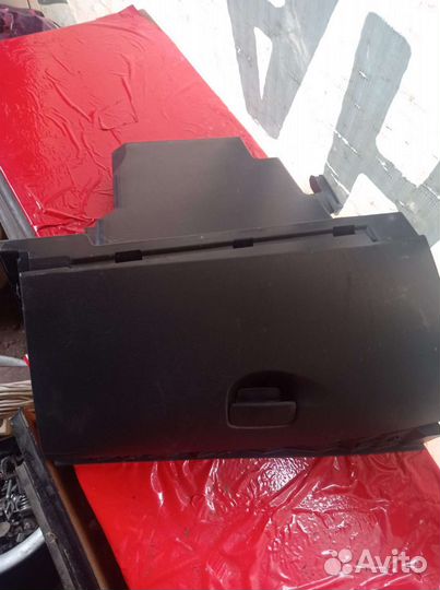 Renault megane 3 fluence бардачок