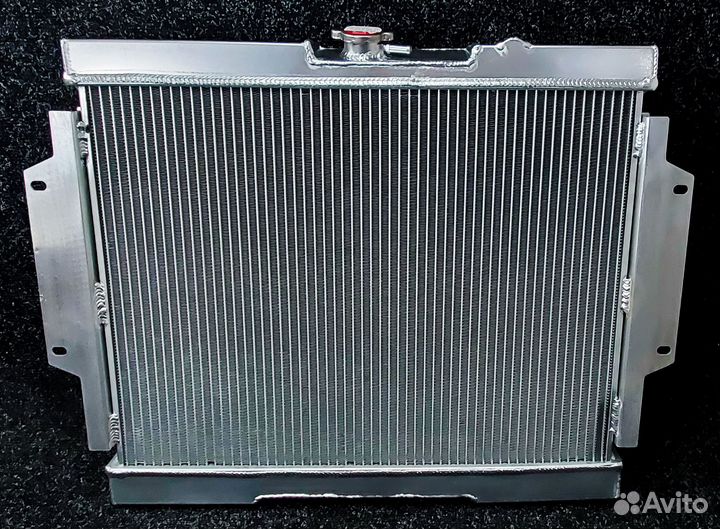 Радиатор алюминиевый 40мм - Mitsubishi Pajero 83-0