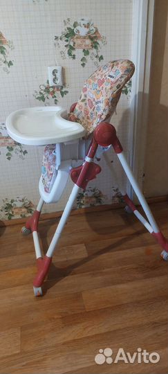 Детский стульчик для кормления