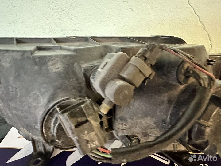 Фара левая и противотуманка