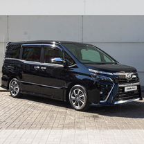 Toyota Voxy 2.0 CVT, 2019, 26 880 км, с пробегом, цена 2 890 000 руб.