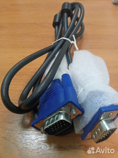 Кабель для подключения к монитору