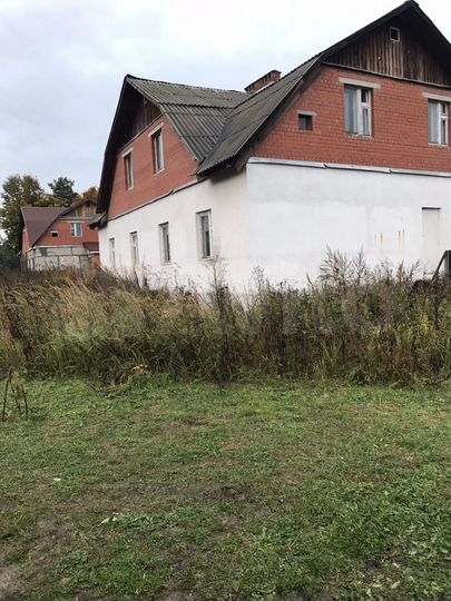 Коттедж 333 м² на участке 12 сот.