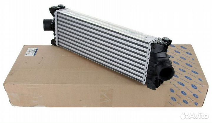 Радиатор интеркулера Ford Transit 2,2 155 с 2006 г