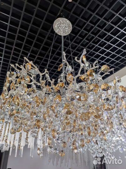 Люстра дизайнерская подвесная с хрусталем