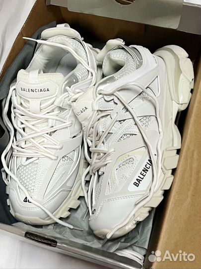 Кроссовки balenciaga track 1 white женские
