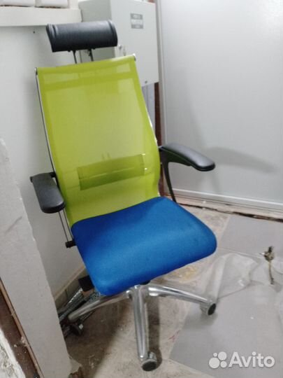 Компьютерное кресло