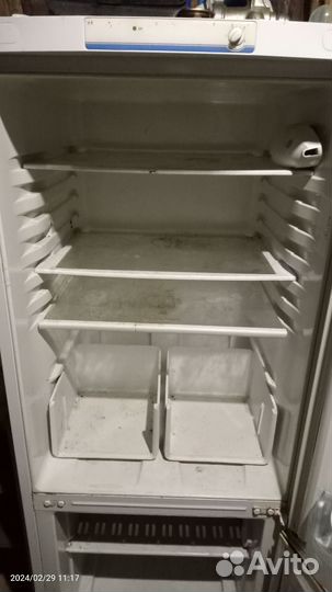 Холодильник