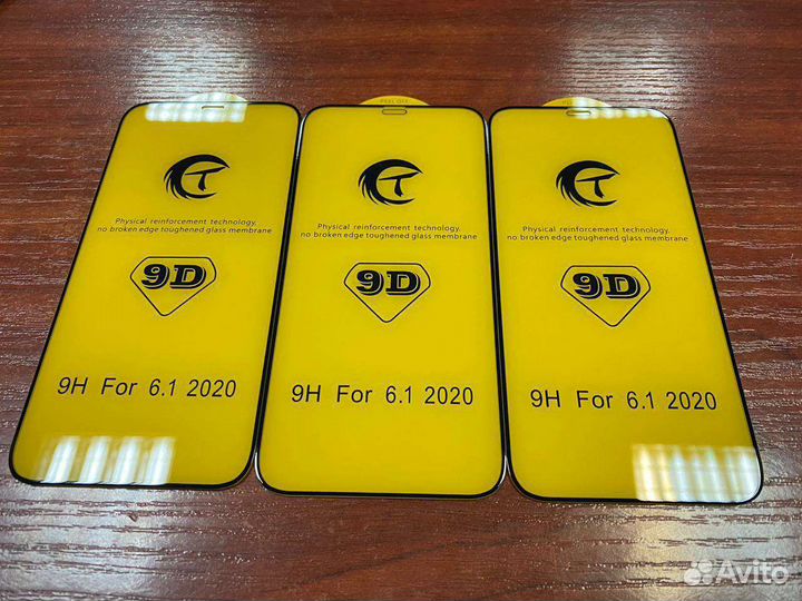 Защитные стекла и пленки, чехлы