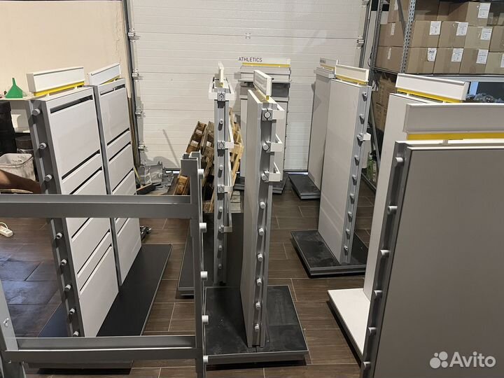 Стеллажи для магазина