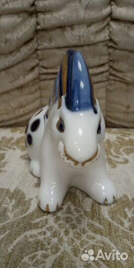 Статуэтка Дискообраз лфз карандашница