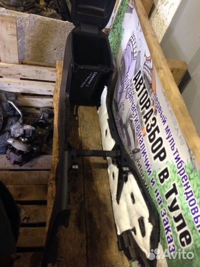 Консоль центральная Kia Sportage